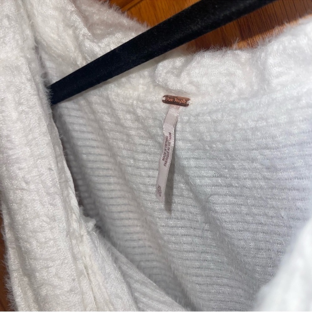 Free people sweater - Picture 3 of 5